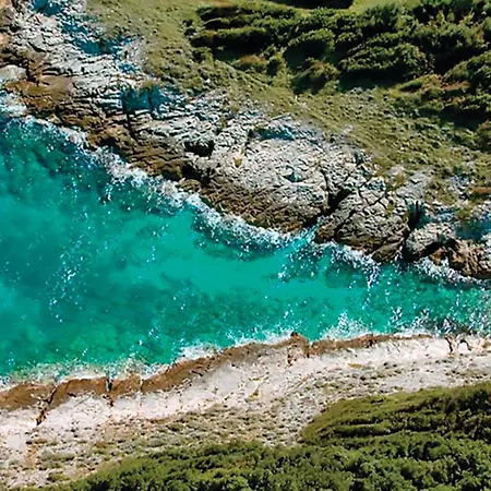 Two-bedroom In Lejlighed *